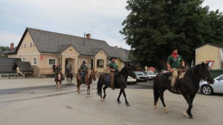 KNOBLEHARJEVO 2018 - PRIHOD KNOBLEHARJEVE KONJENICE 2